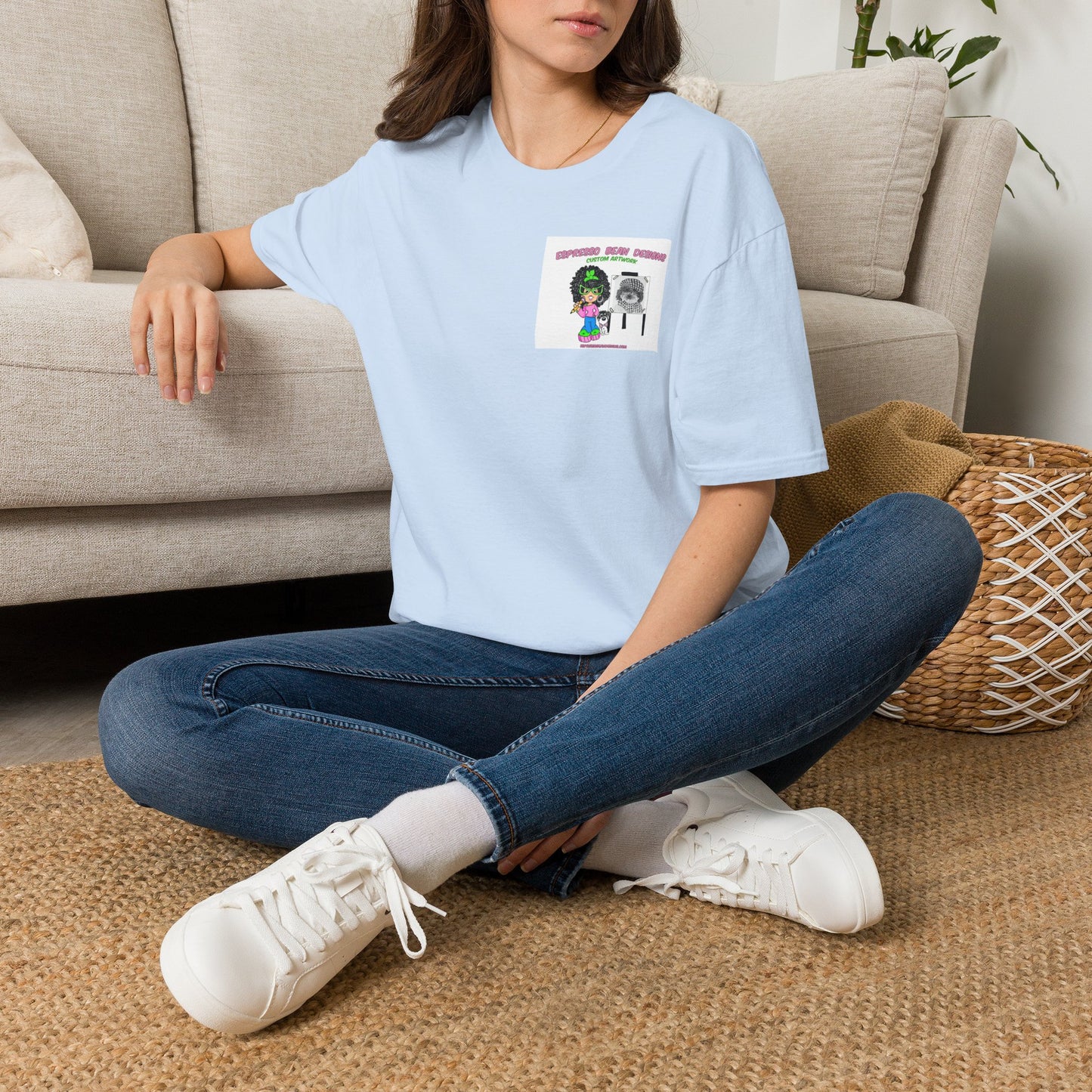 T-Shirt — Dolly