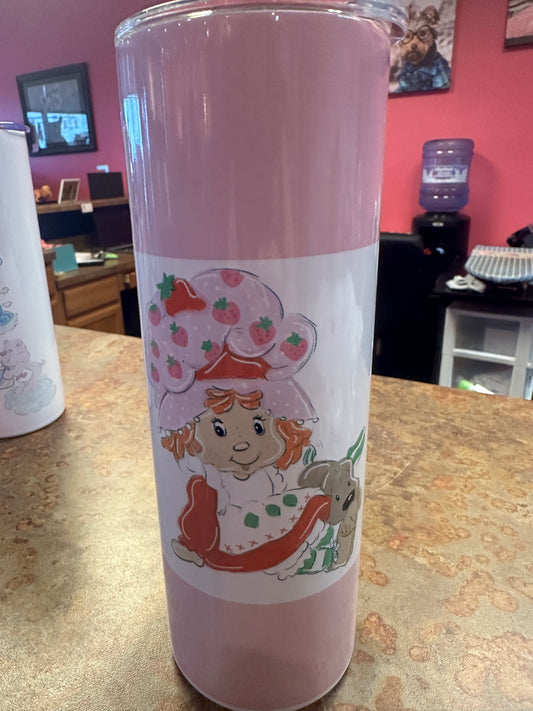 Strawberry shortcake sitting w her doggie20 ounce tumbler