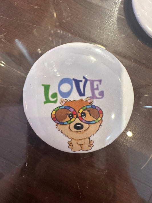 Penelope love button